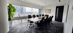 Gateway East (D7), Office #537066531